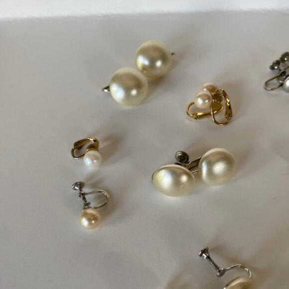 Vintage Faux Pearl Earring Lot 12 Pairs. Clip ons. - Picture 2 of 8